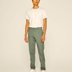 Connor Stretch Chino - New With Tags - NEVER WORN - Green